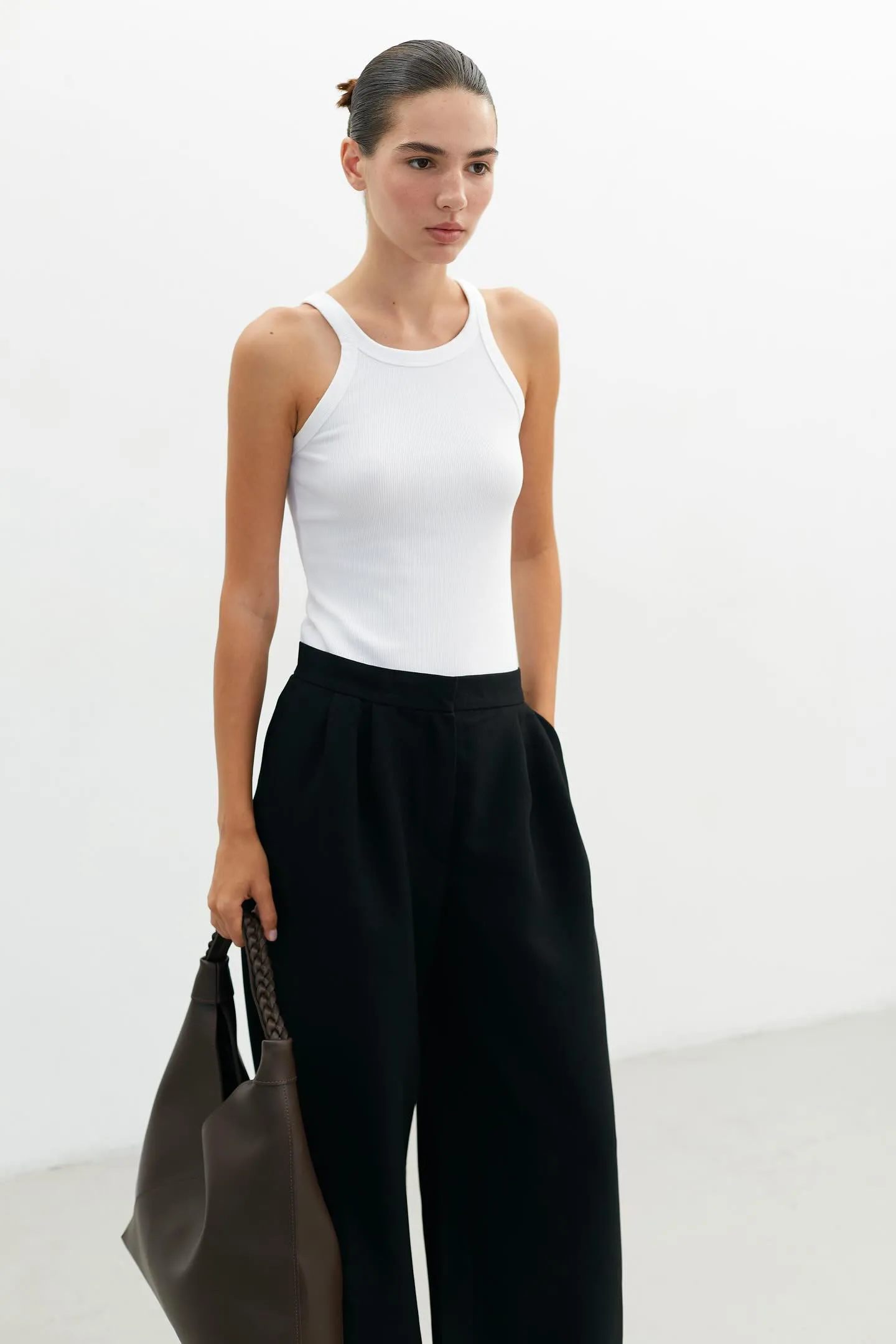 SHOPPER BIND BROWN